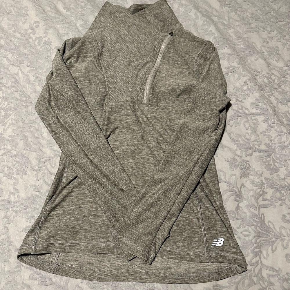 Women’s new balance athletic top